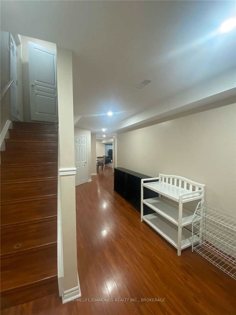 78 Assisi St, Hamilton, L8W 0A4 | Image 2