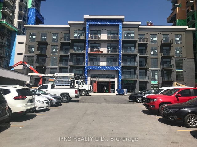 123 - 460 Dundas Street