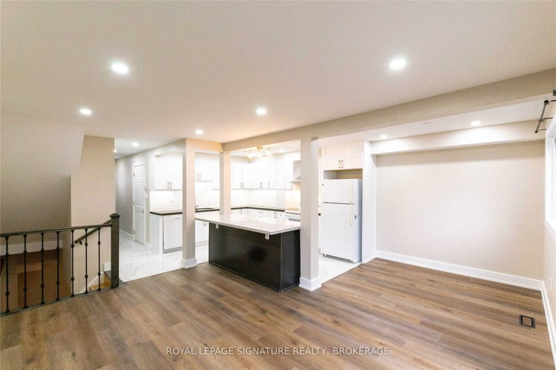 9 - 100 Quigley Rd, Hamilton, L8K 6J1 | Image 3