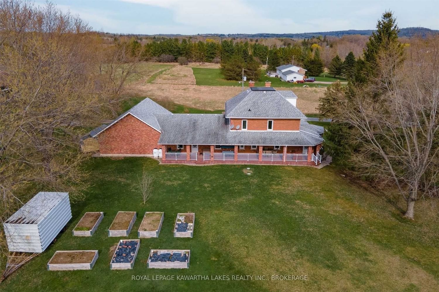 Listing Image 7