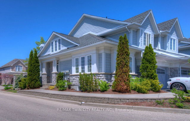 11 - 276 Sims Estate Drive