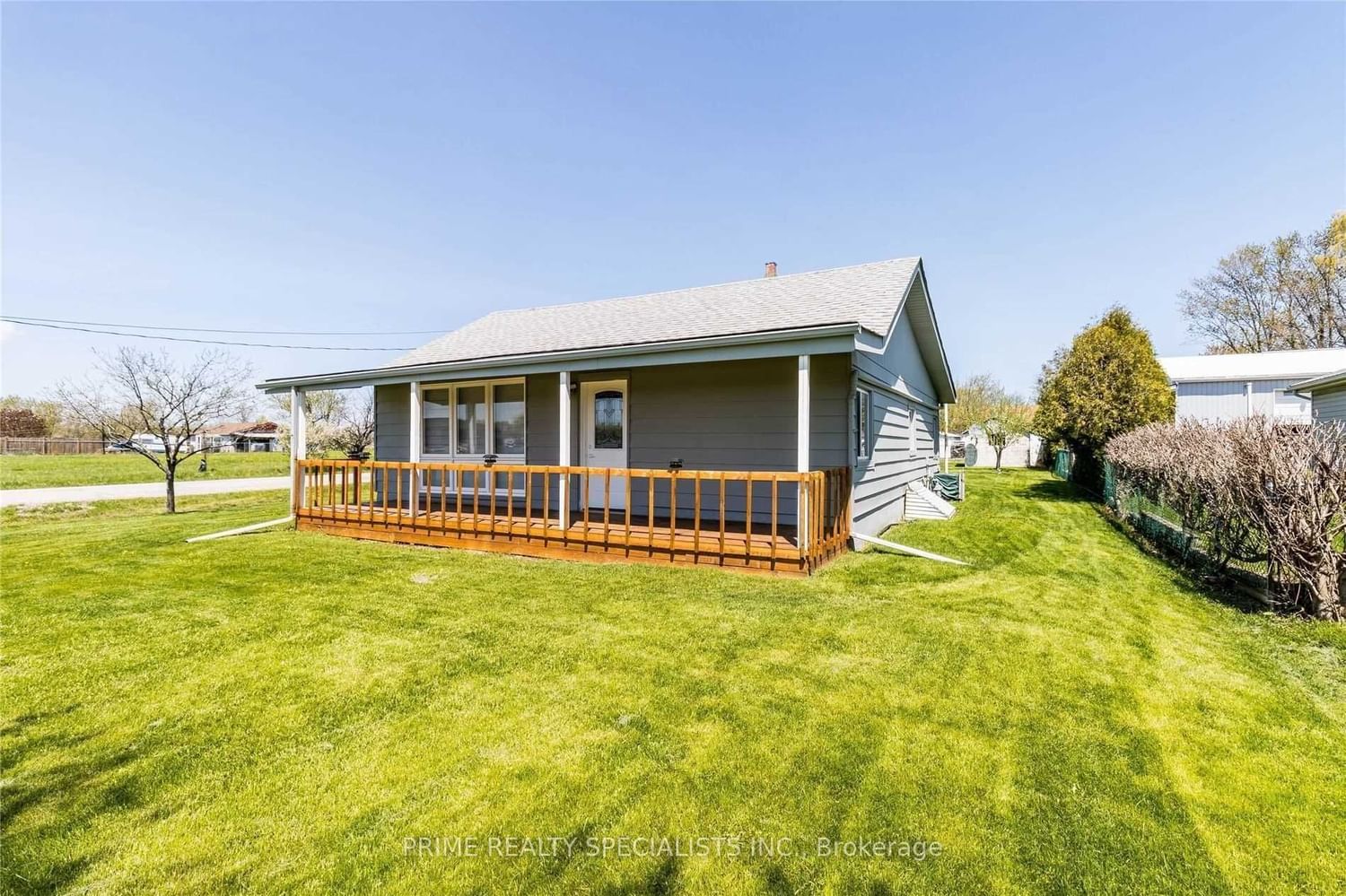 Listing Image 7