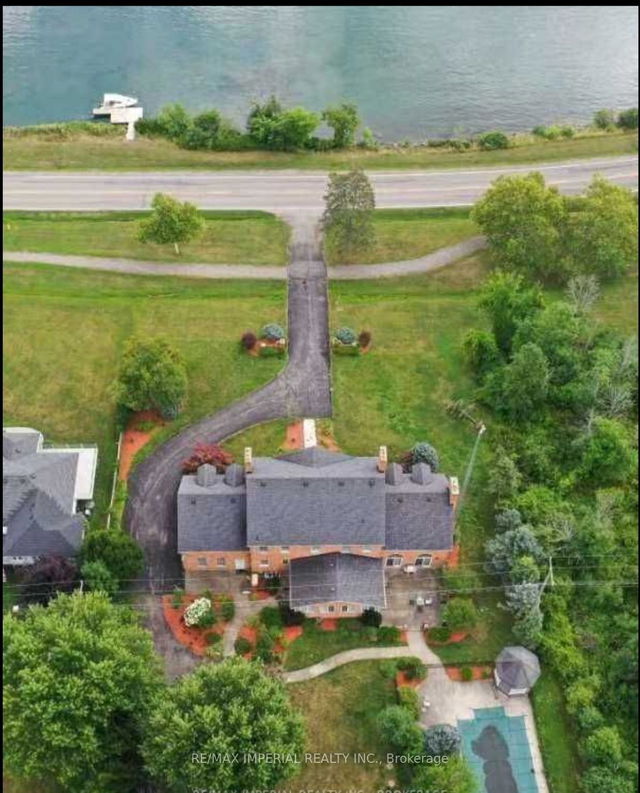 2707 Niagara River Parkway