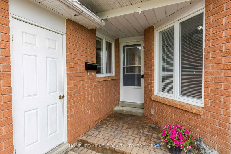 1345 Eagle Cres, Peterborough, K9K 2K7 | Image 3