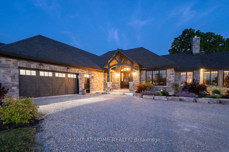 515 Sandy Bay Rd, Haldimand, N1A 2W6 | Image 2