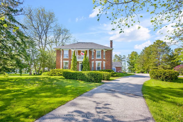 8770 Oak Ridges Drive