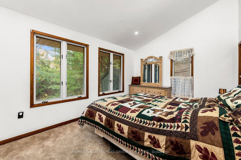 102 Albert St, Kawartha Lakes, K0M 1K0 | Image 3