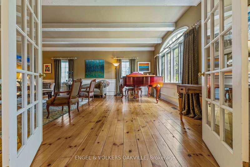 12 Centre St, Niagara-on-the-Lake, L0S 1J0 | Image 3