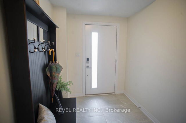 90 - 51 Sparrow Avenue
