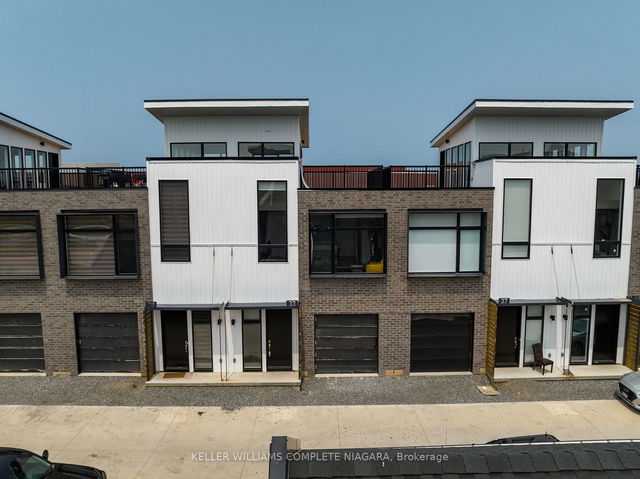 33 Summersides Mews