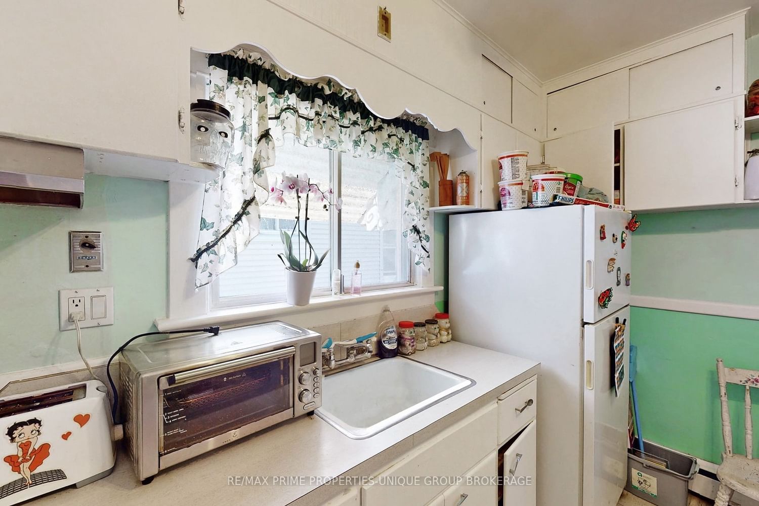 Listing Image 14