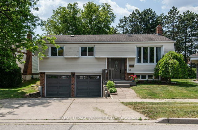 32 Cindy Avenue