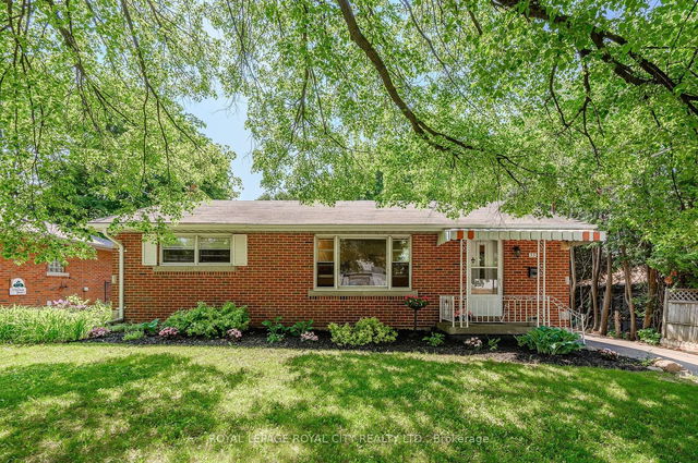33 Gladstone Avenue
