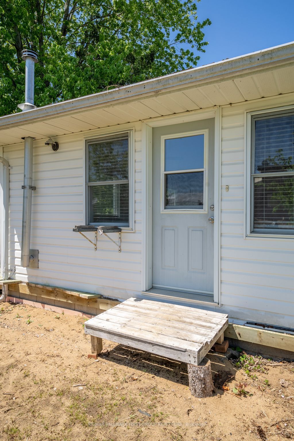 Listing Image 32