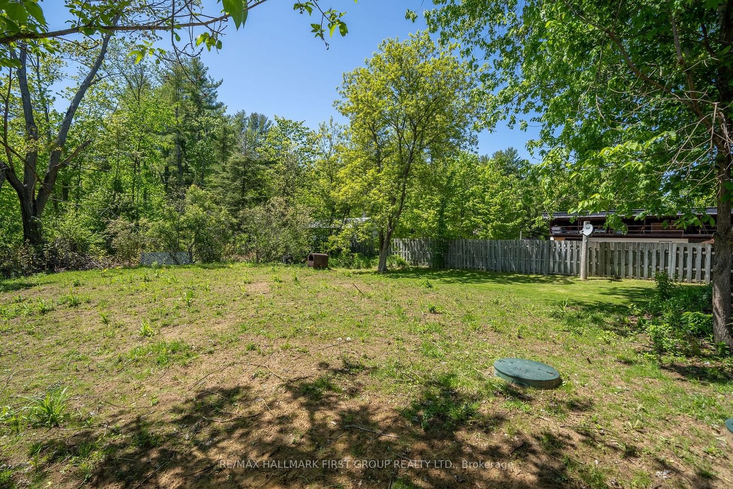 Listing Image 36