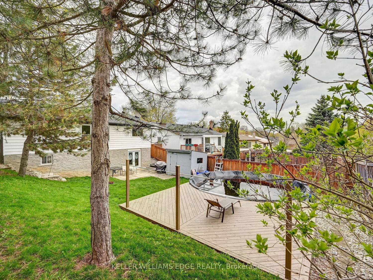 Detached House sold at 79 Ann Street, Hamilton, Ontario, L9H 5R2 - Dundas - MLS: X6081412