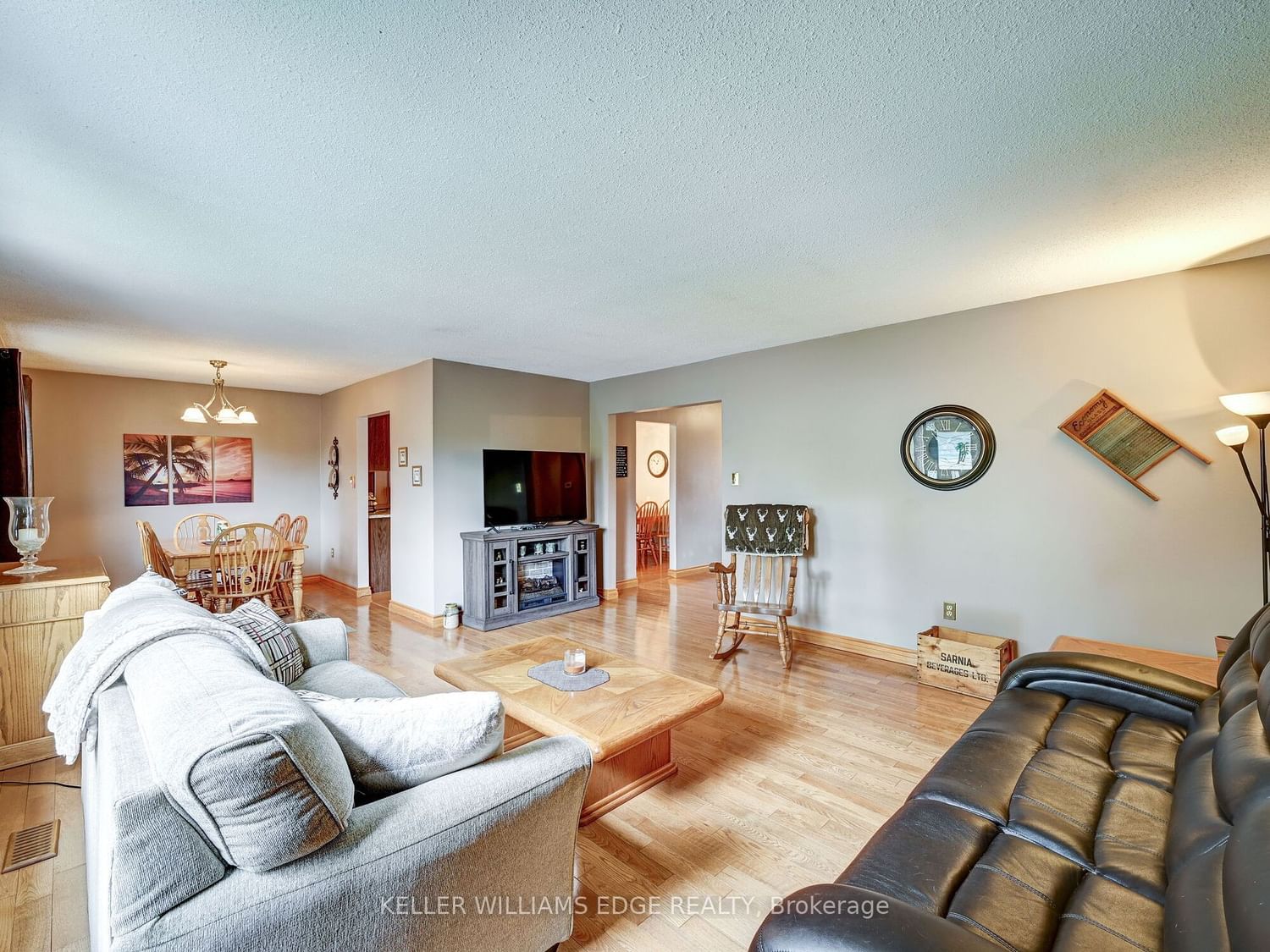 Detached House sold at 79 Ann Street, Hamilton, Ontario, L9H 5R2 - Dundas - MLS: X6081412