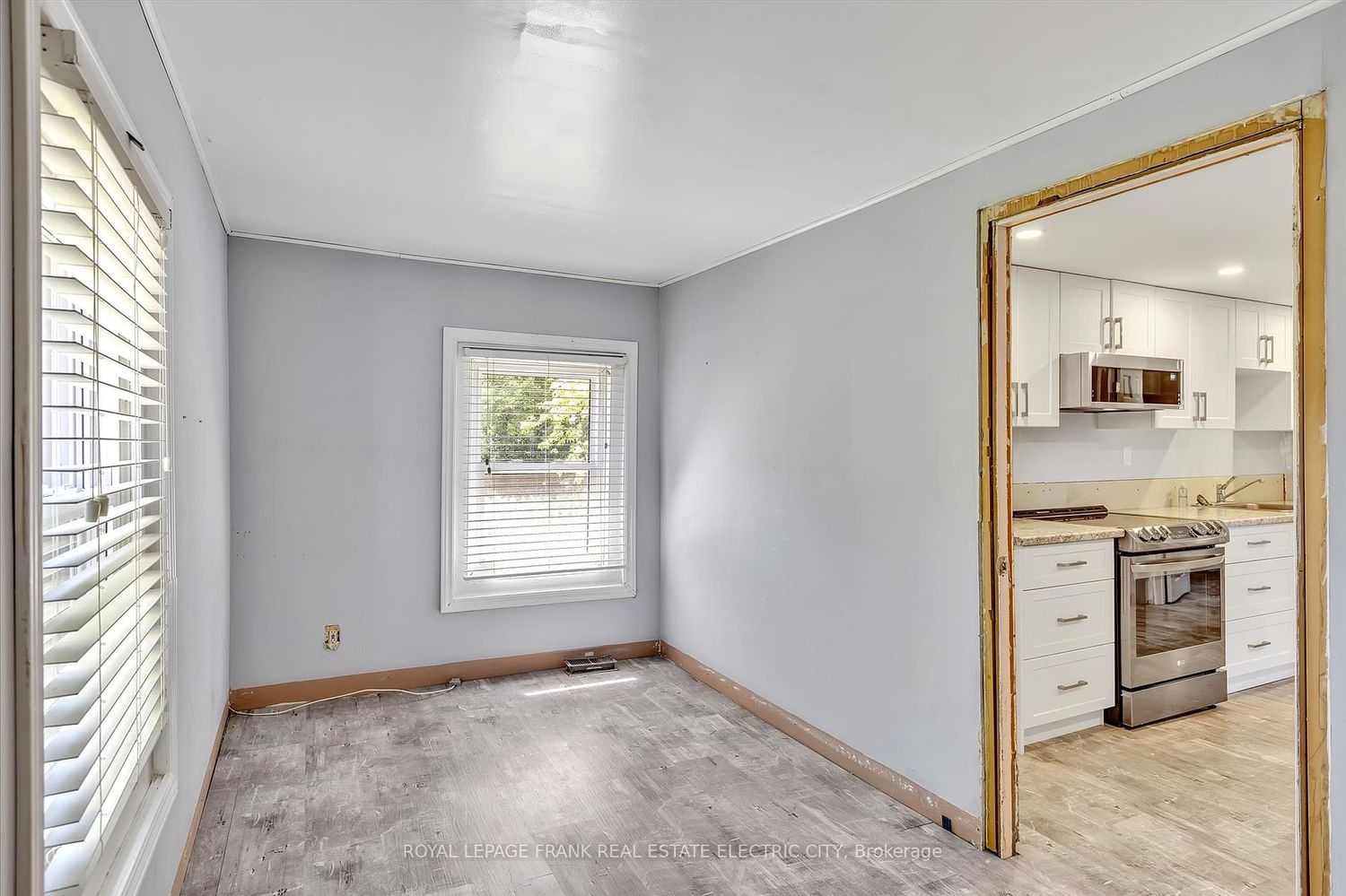Listing Image 21