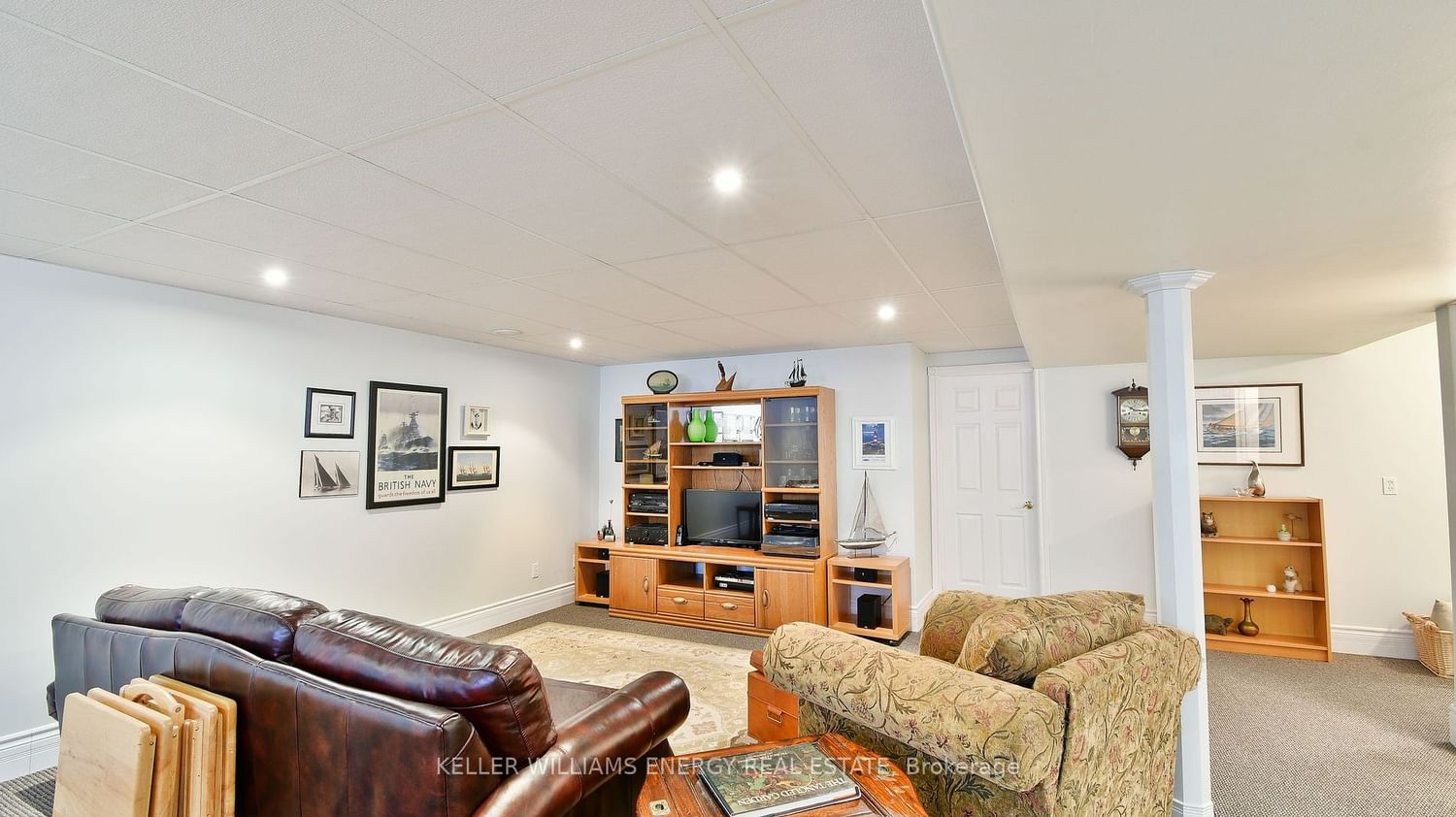 Listing Image 28