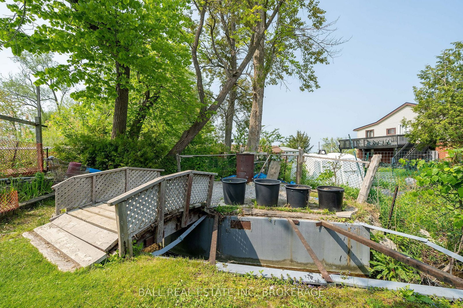 Listing Image 19