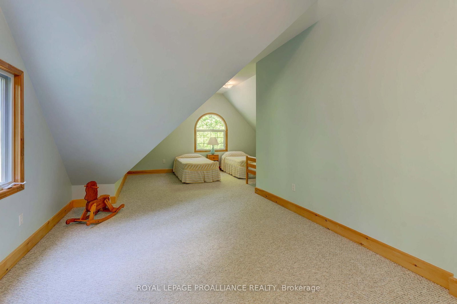 Listing Image 38