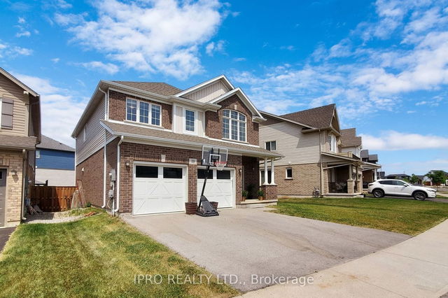 39 Bergenstein Crescent