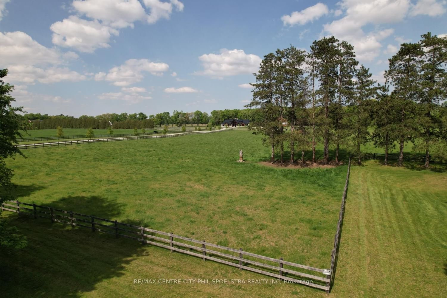 Listing Image 40