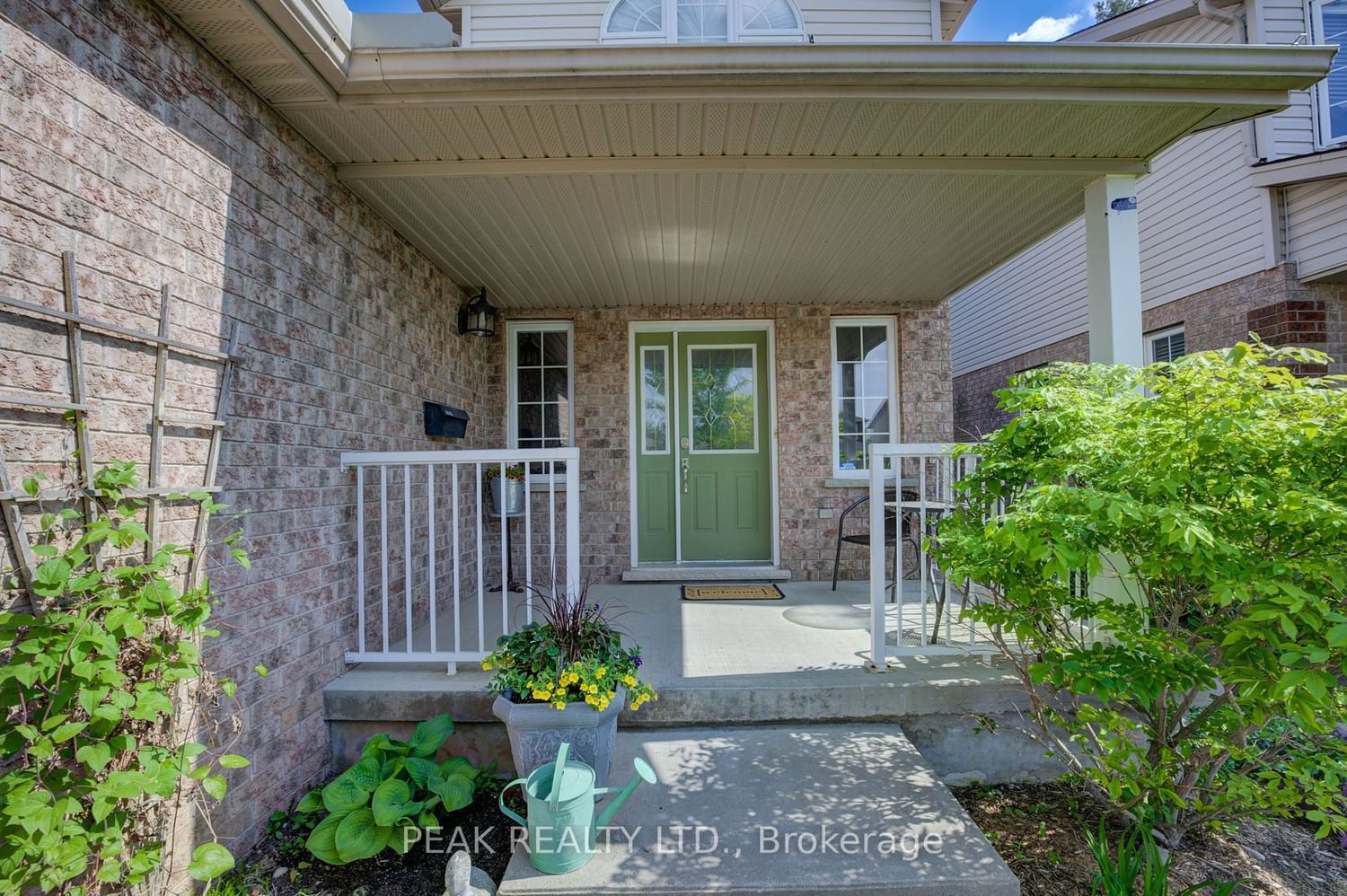 Listing Image 3