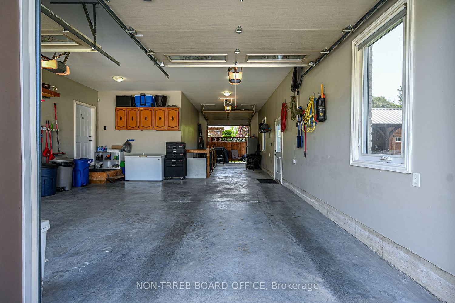 Listing Image 31