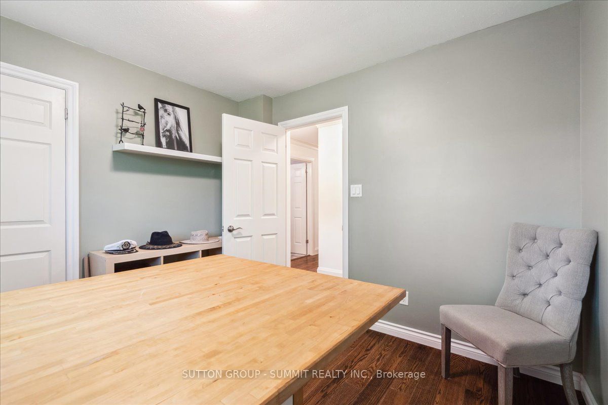Listing Image 23