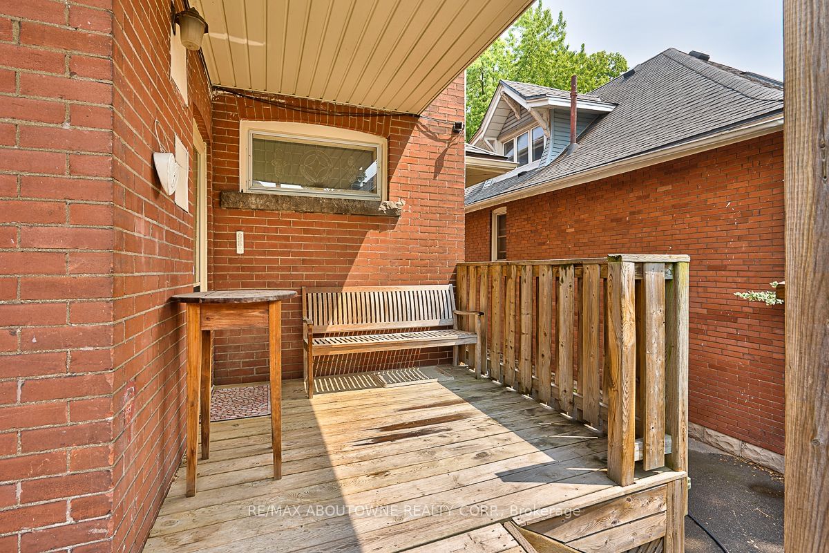 Listing Image 32
