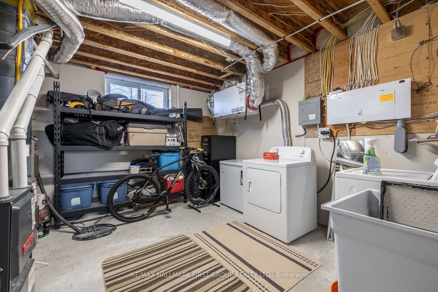 Listing Image 33