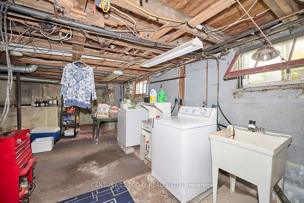 Listing Image 16