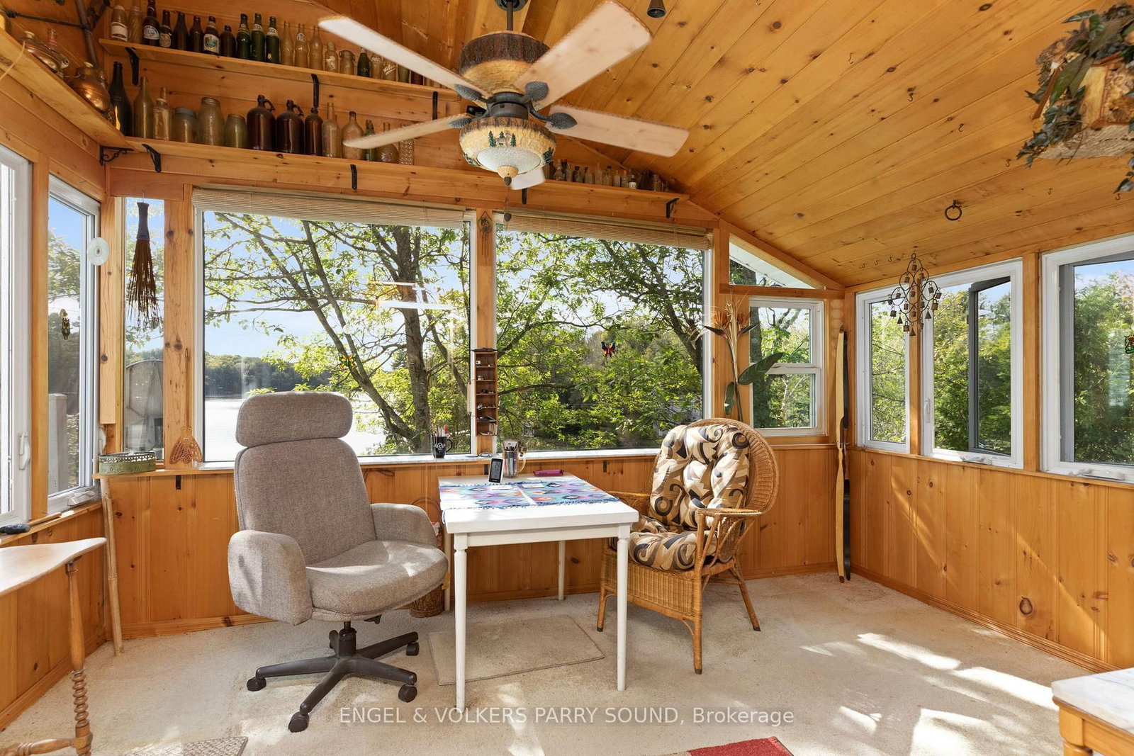 Listing Image 19