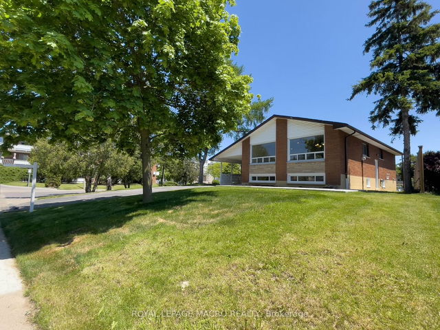 15 Champlain Avenue