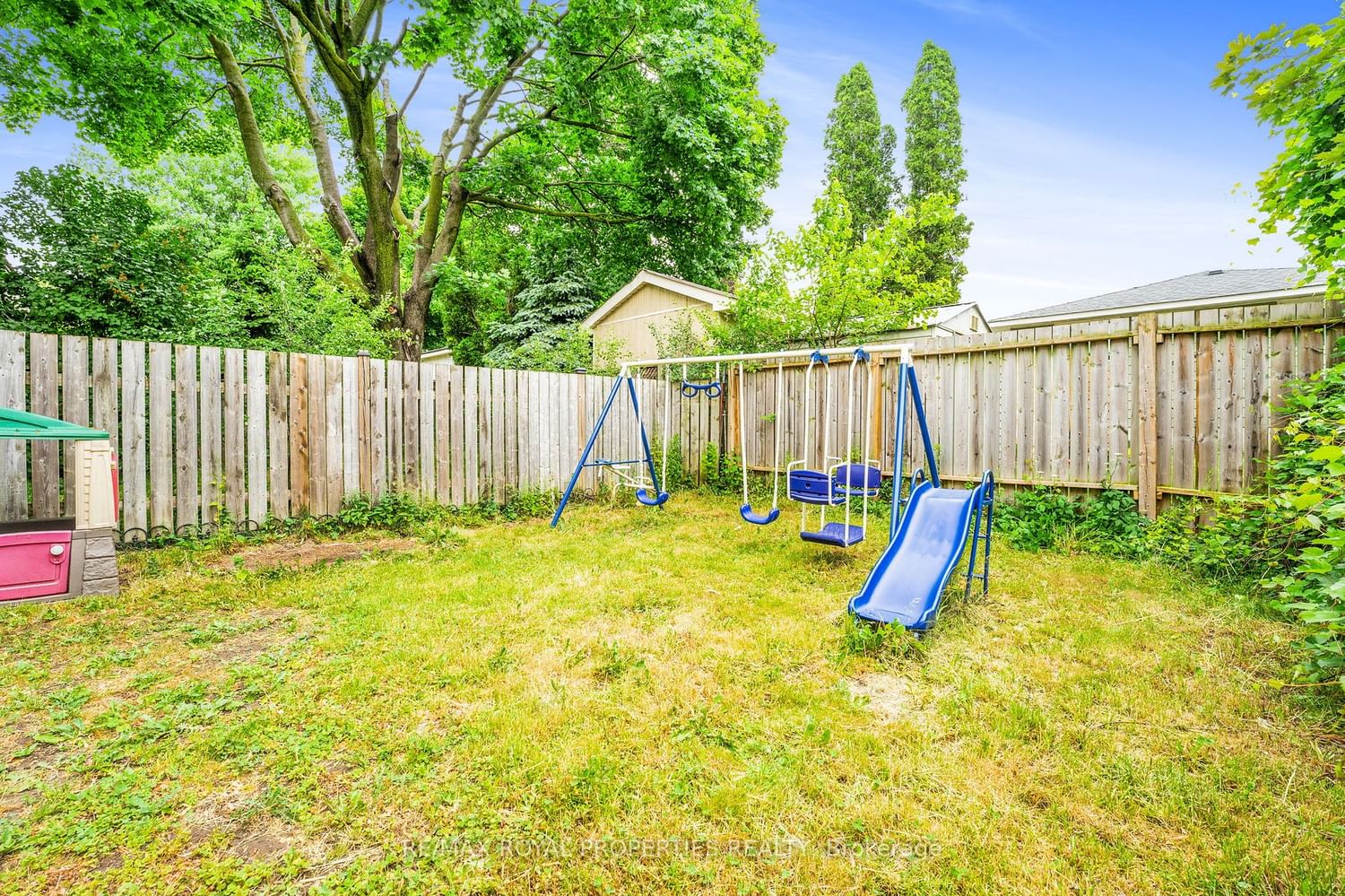 Listing Image 21
