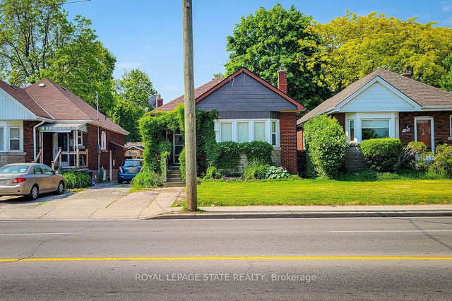 1482 Main Street