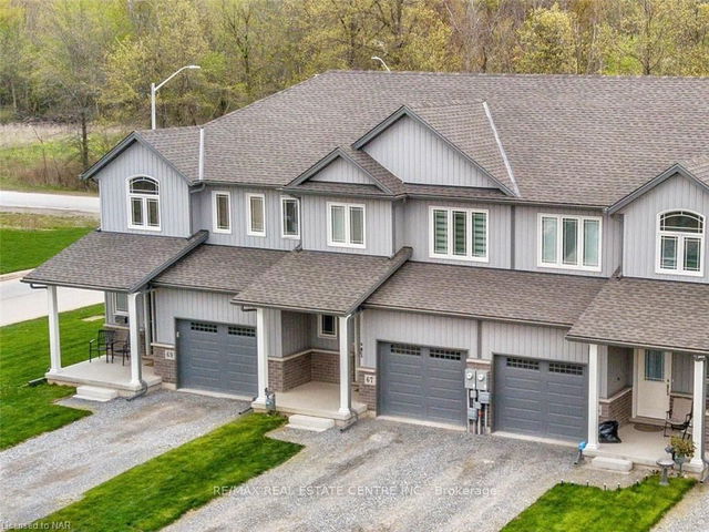 67 Lamb Crescent