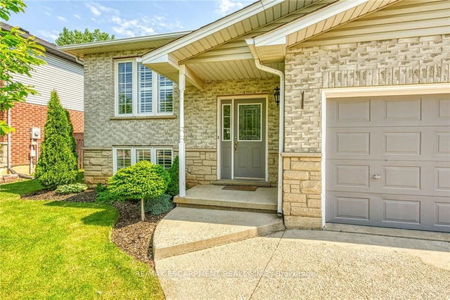 22 Longview Court