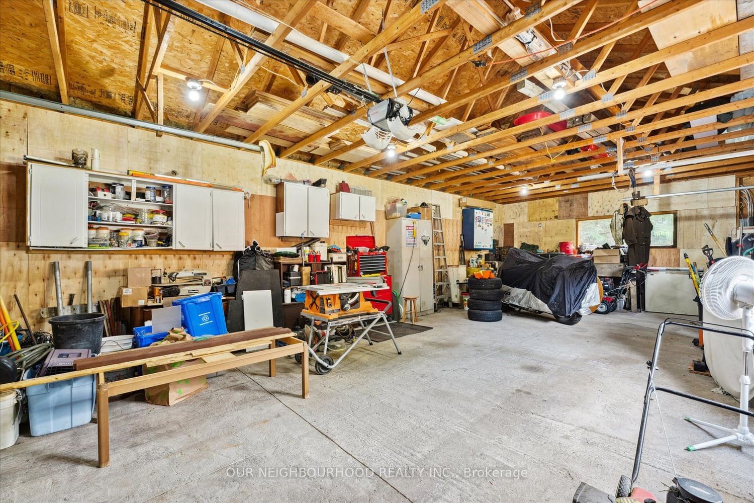 Listing Image 30