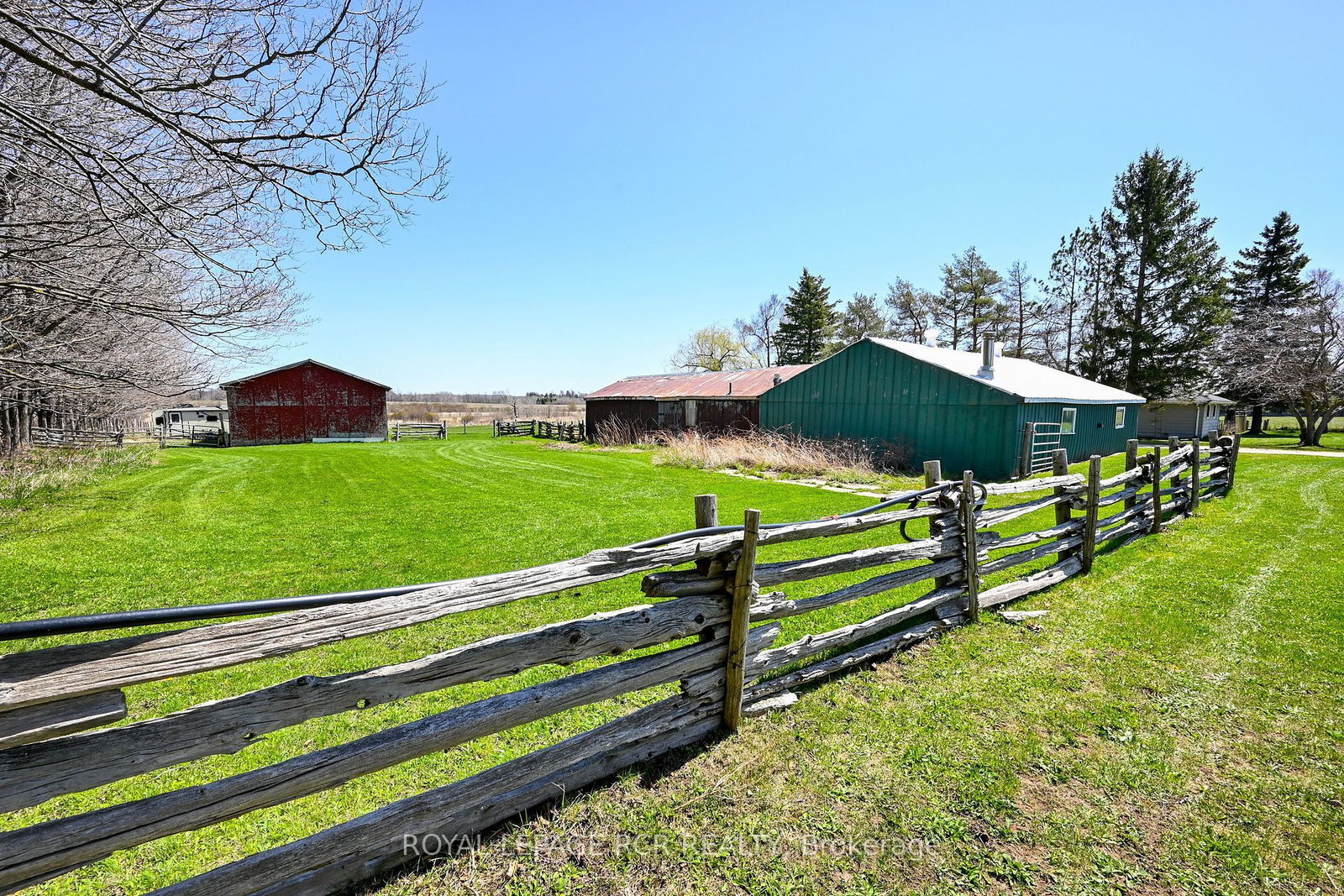 Listing Image 18