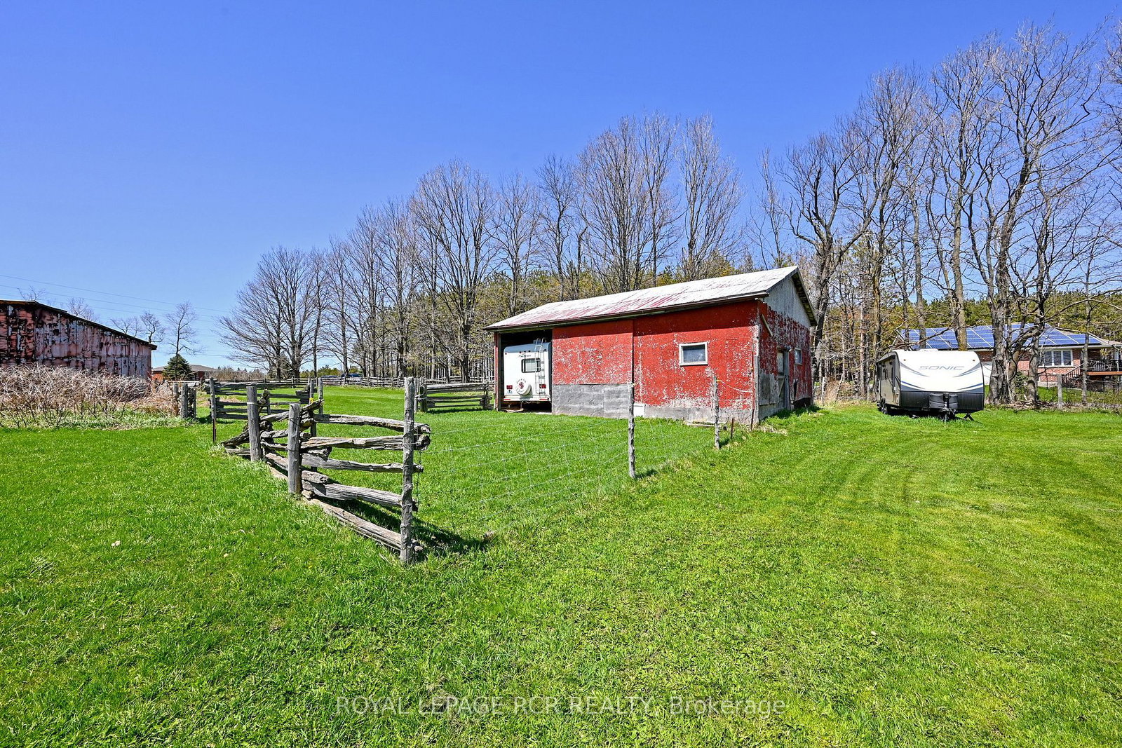 Listing Image 22
