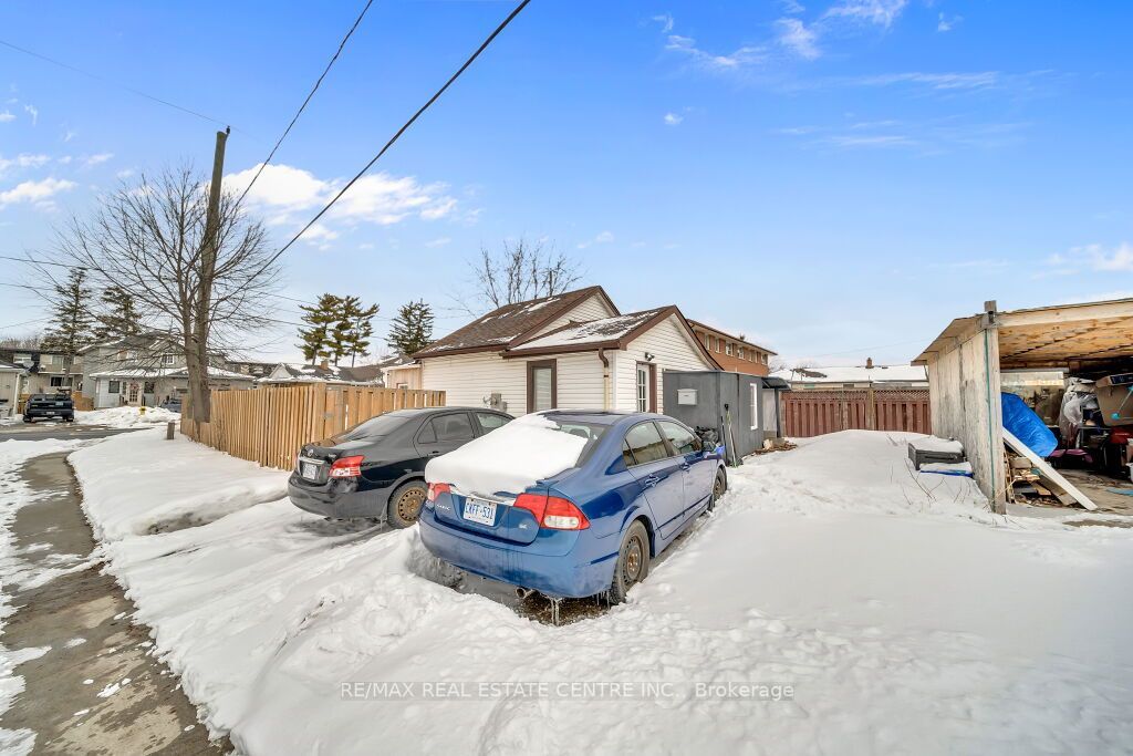 Listing Image 21