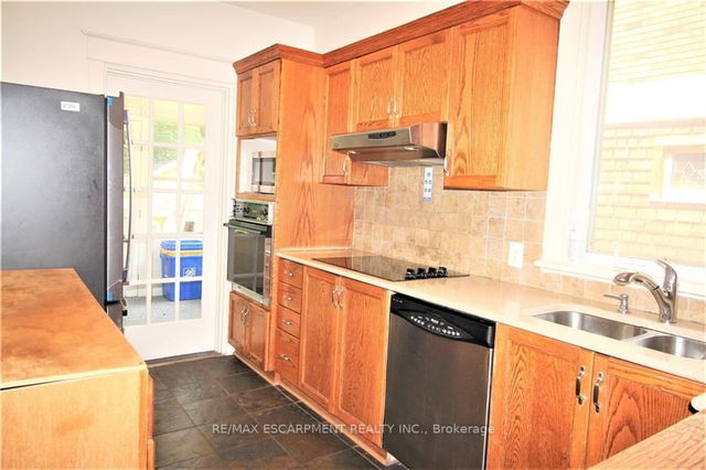 39 Dromore Crescent
