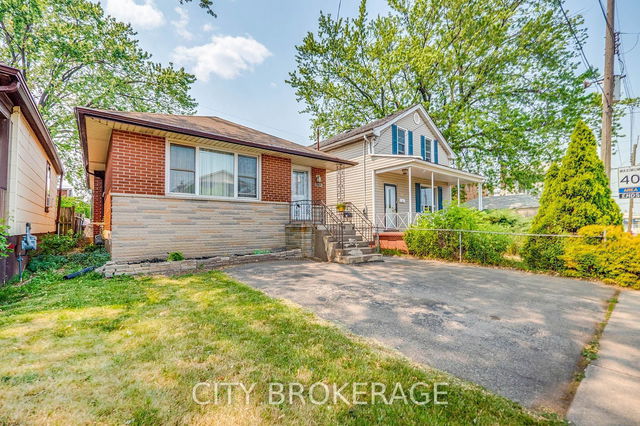 287 Normanhurst Avenue