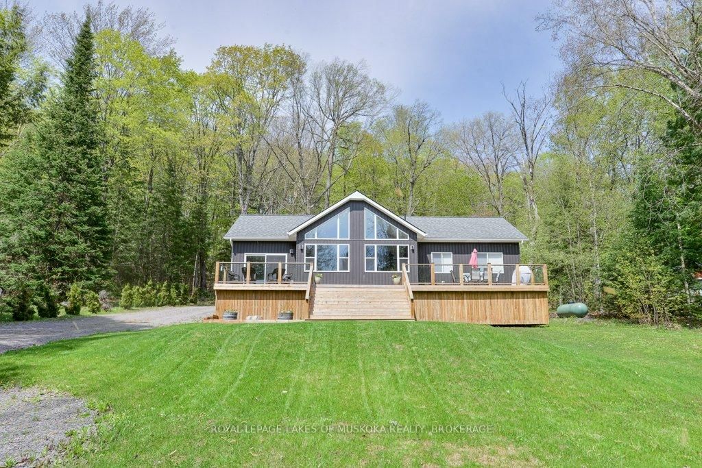 Detached House sold at 1147 CRIDIFORD Road, Bracebridge, Oakley, P1L 1X3 - MLS: X6121588