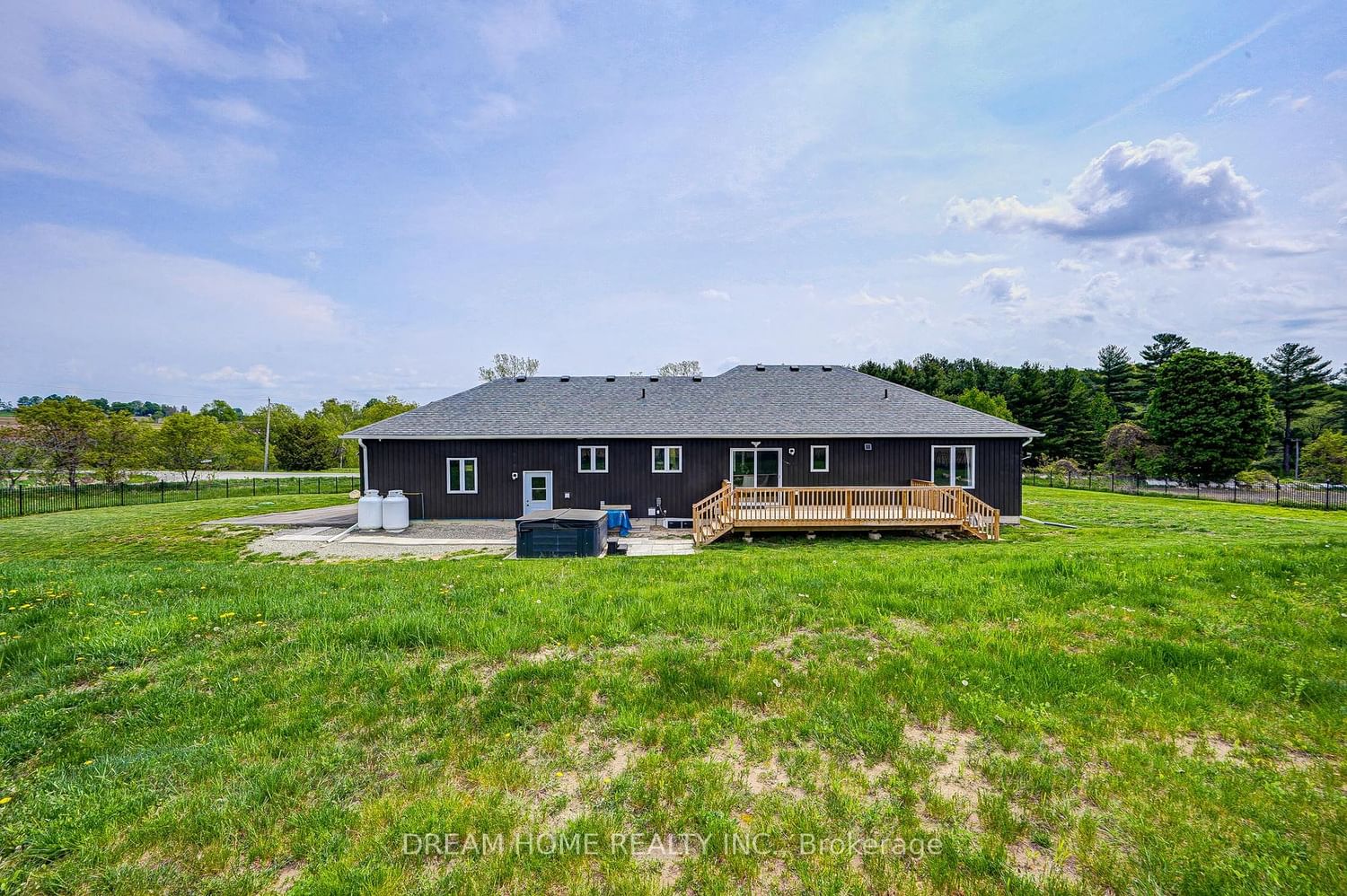 Listing Image 35