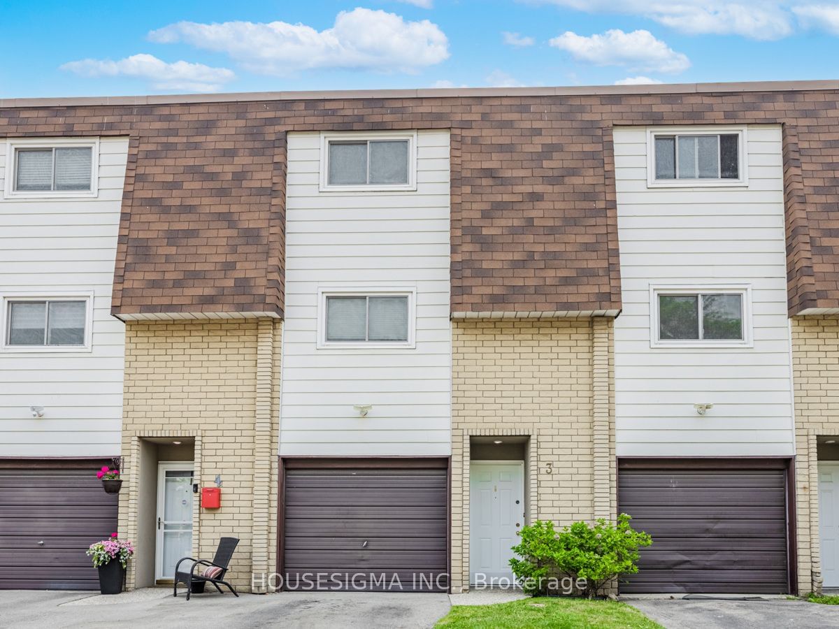 Townhouse sold at 3-36 Greendale Drive, Hamilton, Gilkson, L9C 5Z4 - MLS: X6135068