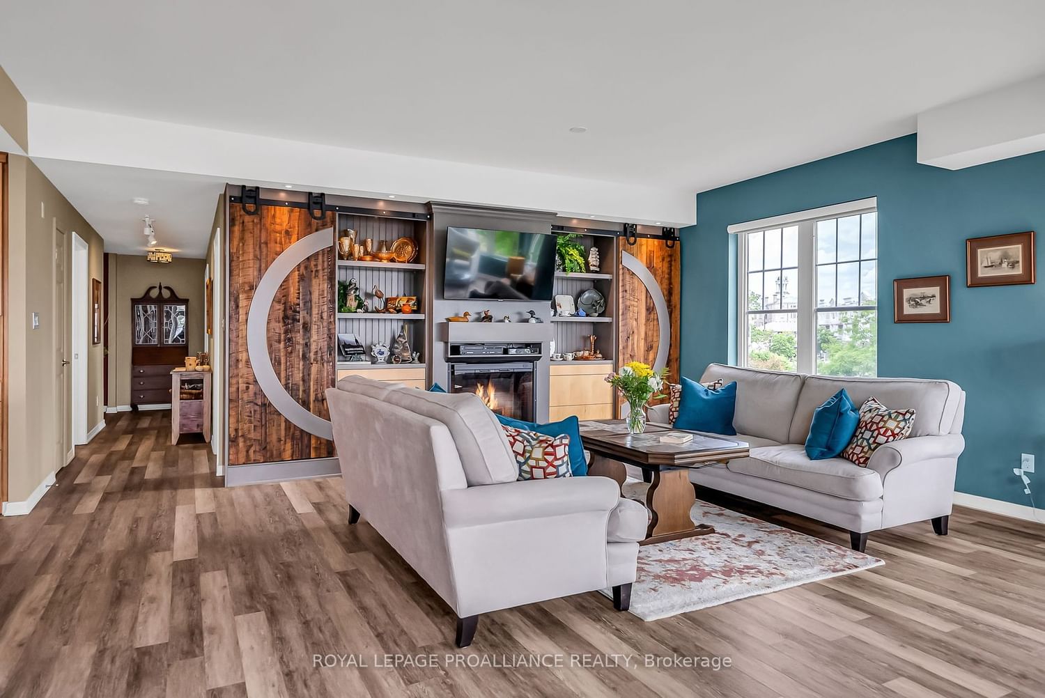 Listing Image 22