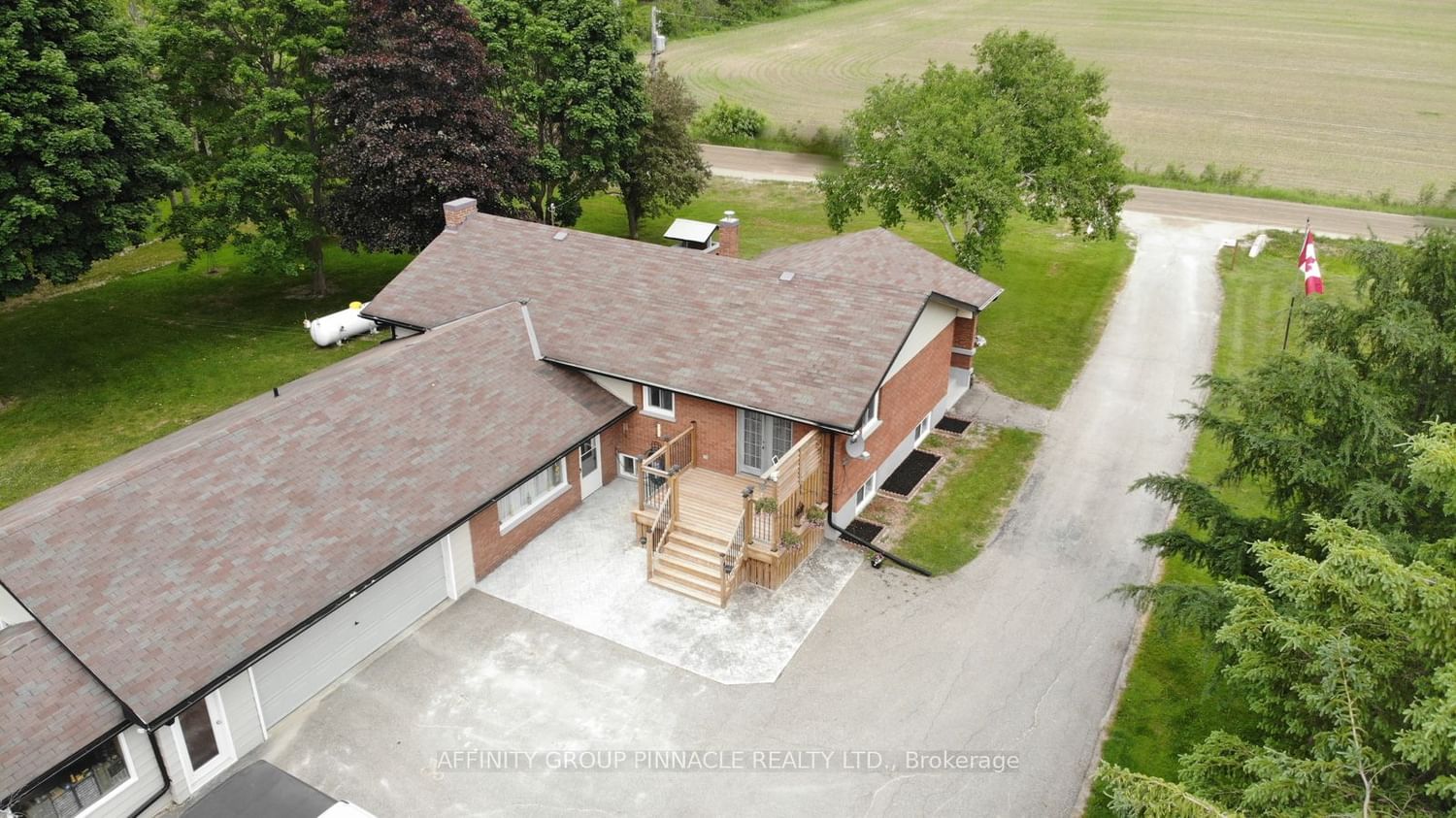 Listing Image 40